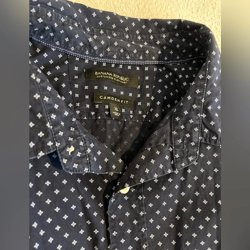 Banana Republic Camden Fit XL Navy Micro Print Button Down Shirt 100% Cotton